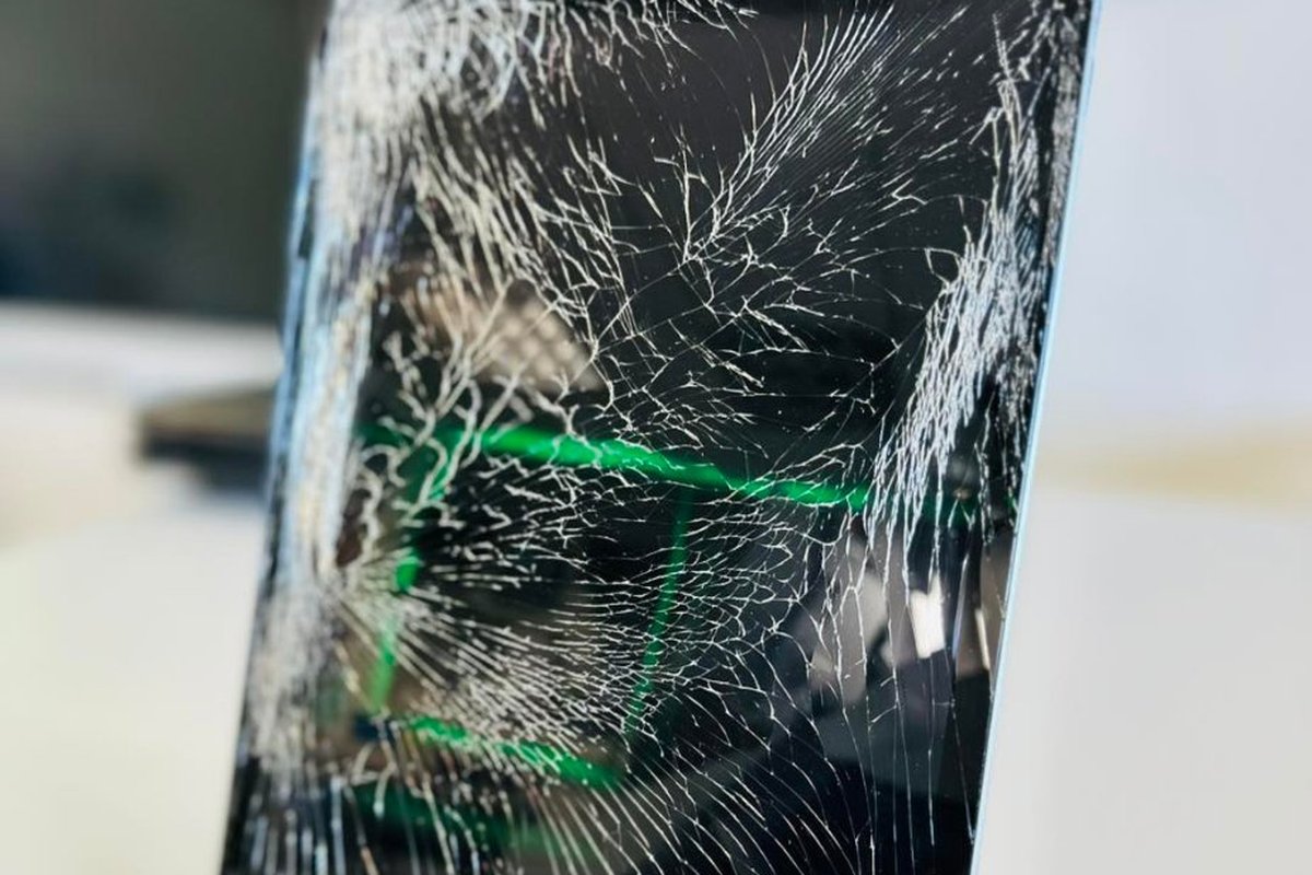 iPad and tablet screen repair at Microsmith Electronics Newport